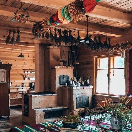 Large, Atmospheric In The Countryside * Belczna