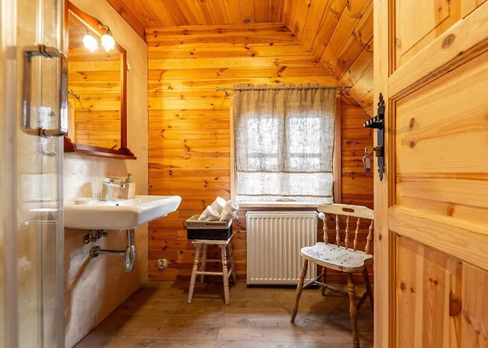 Holiday home Large, Atmospheric In The Countryside